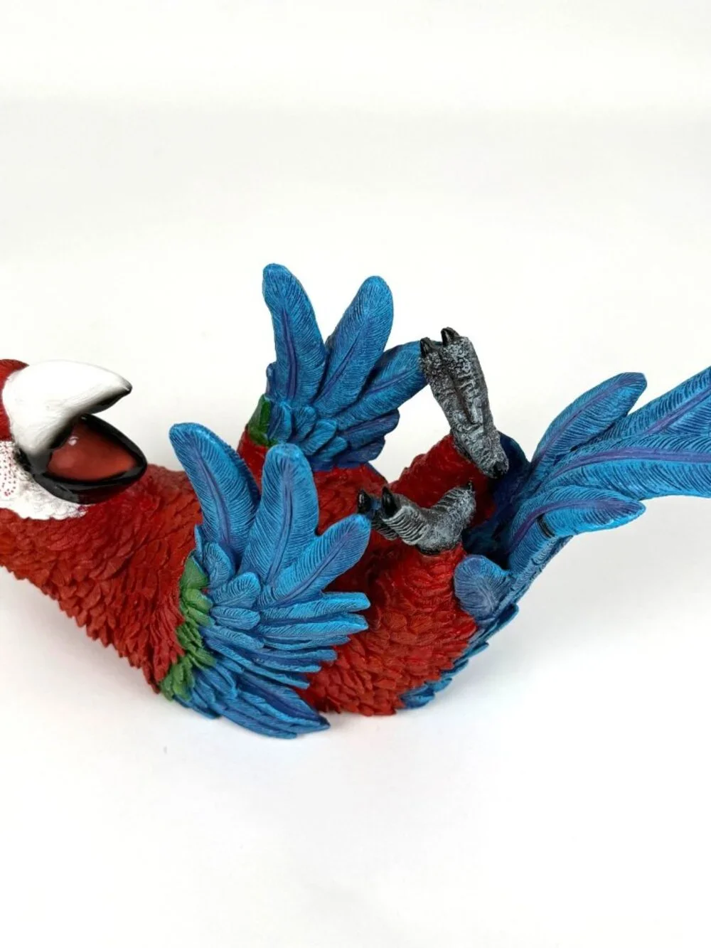 Rio Rainforest Jungle Red Scarlet Macaw Parrot Wine Bottle Holder Caddy Figurine